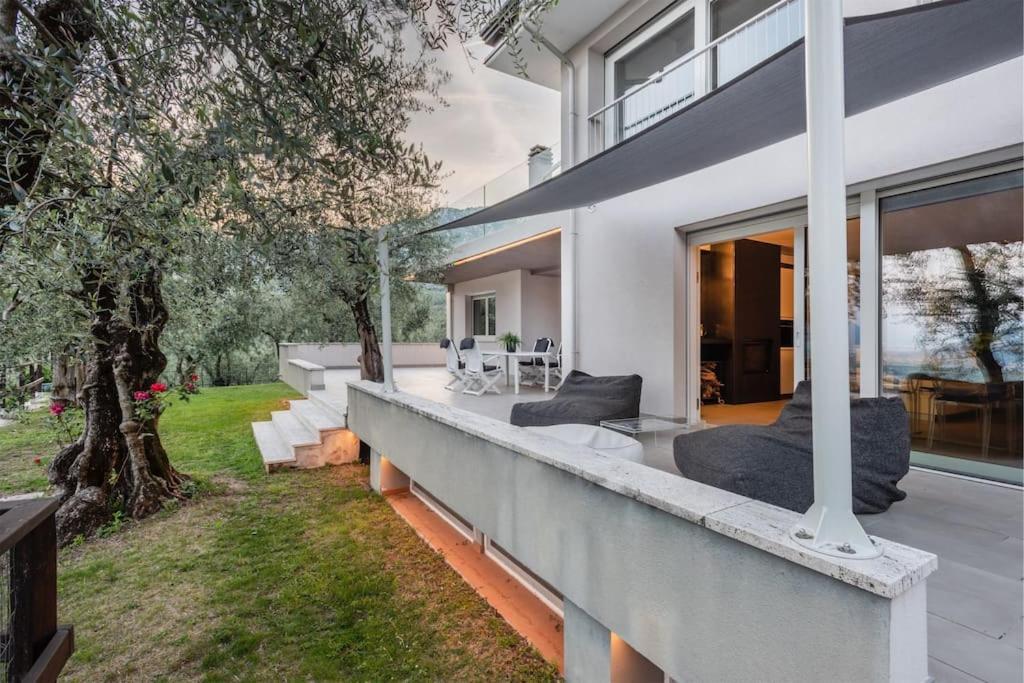 Вилла Casa Tra Gli Olivi Арко Экстерьер фото