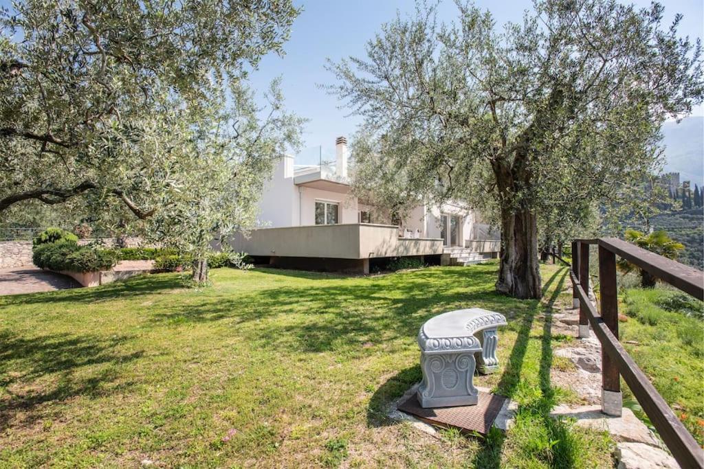Вилла Casa Tra Gli Olivi Арко Экстерьер фото